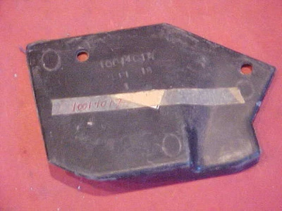 Новый из старых запасов GM 10014017 L/H наполнитель переднего крыла ЩИТ 82 83 84 85 86 PONTIAC BONNEVILLE - Изображение 1 из 4