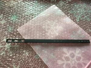 DELL Latitude E5500 Frontblende Abdeckung - Bild 1 von 2