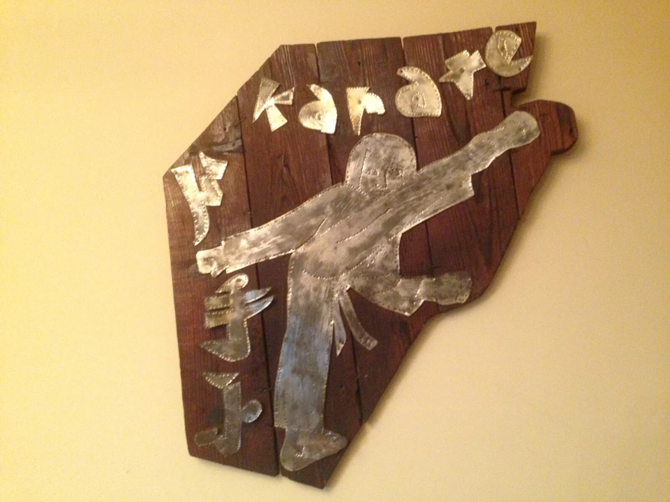 Antigua decoración de pared Karate Dojo artes luchador inspirador espíritu libre combate mortal Foto 1 de 4