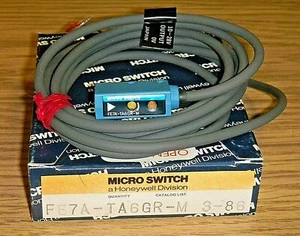 Honeywell MICRO SWITCH FE7A-TA6GR-M sensore fotoelettrico / ricevitore subminiatura - Foto 1 di 5