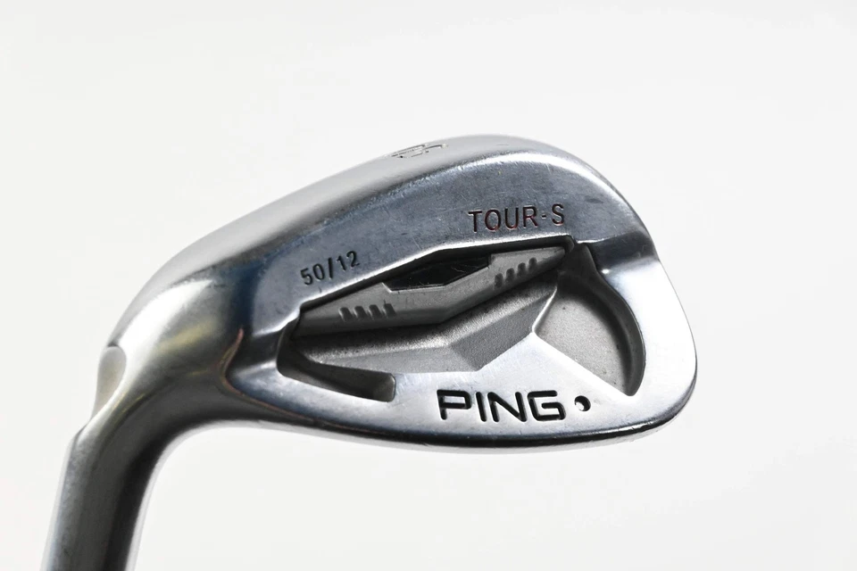 Left Hand Ping Tour-S Gap Wedge / 50 Degree / Black Dot / X-Flex Dynamic Gold - Image 1 of 4