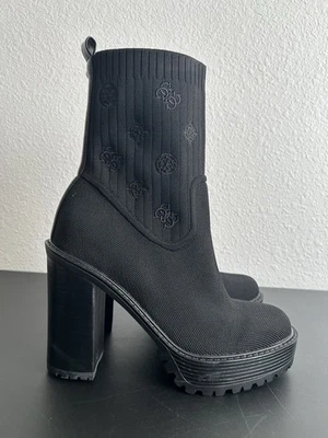 Botines GUESS TALLA 9,5 M Negro Klynne 2 Tacones Suela Talla 9,5 M TACÓN BLOQUE SUPERIOR DE TELA Foto 1 de 4