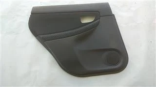 PORTIERBEKLEDING LINKS ACHTER Subaru Impreza 2000/2008 9422747SJALH - Изображение 1 из 2
