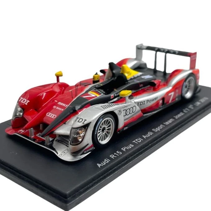 Modellino Auto Spark 1/43 Audi R15 Plus TDI Audi Sport Team Joest 3rd LeMans ... - Immagine 1 di 4