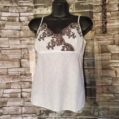 Camiseta sin mangas 100 % lino bordada Babydoll Y2K blanca negra grande sin mangas grande  Foto 1 de 4