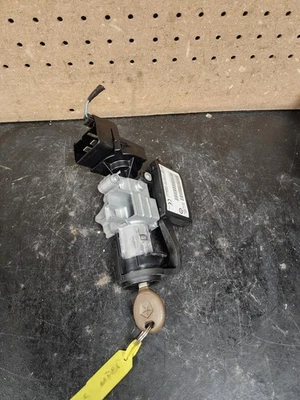 2001-2004 Jeep Grand Cherokee WJ Ignition Switch Lock Control Immobilizer Key OE - Image 1 of 4