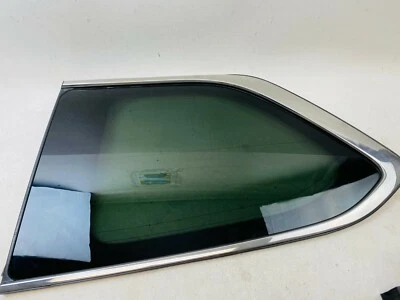 INFINITI QX80 2014-2019 CRISTAL VENTANA CUARTO TRASERO DERECHO 2017-2019 NISSAN ARMADA Foto 1 de 4