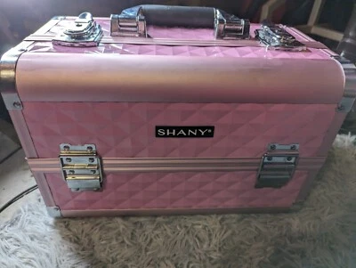 SHANY Mini Makeup Train Case with Mirror - Polite PINK 🩷 - Image 1 of 4