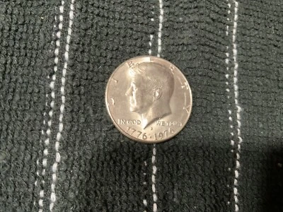1776-1976 kennedy half dollar D mint with mint errors - Image 1 of 3