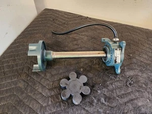 #A385 OEM 1993 93 YAMAHA WAVERUNNER III 650 BEARING HOUSING DRIVESHAFT CARRIER - Picture 1 of 4