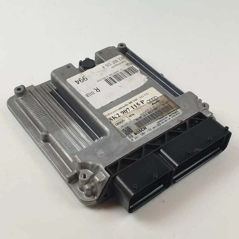 0261S04132 centralina motore per AUDI A5 CABRIOLET (8F7) 2.0 2009 1449085 - Immagine 1 di 4