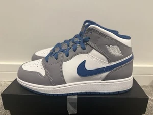 Air Jordan 1 Mid True Blue Grey Cement (GS) | UK 4.5 US 5Y ✅ - Picture 1 of 5