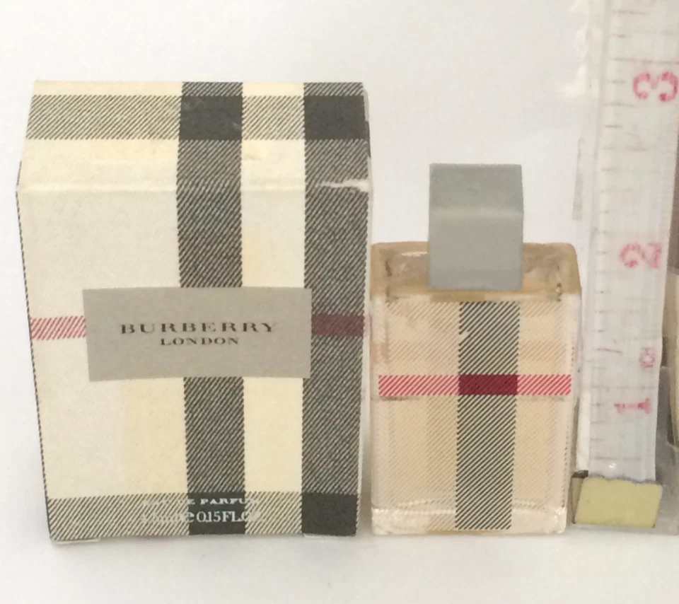 Burberry London Mini 4 5ml / 0.15fl.oz Eau De Parfum Miniature Bottle