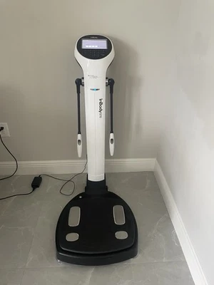 Analizador de composición corporal InBody 570 Foto 1 de 4