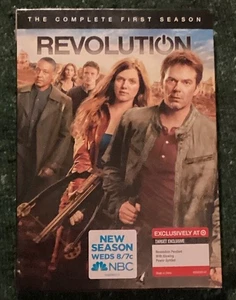 Revolution: Complete First Season (DVD, 2013, 5-Disc Set) 1 With Pendant Sealed - Imagen 1 de 2