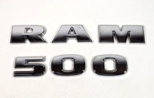 Guardabarros delantero Dodge RAM puerta trasera letras emblema placa de identificación cromo OEM 2005-16 - Imagen 1 de 9