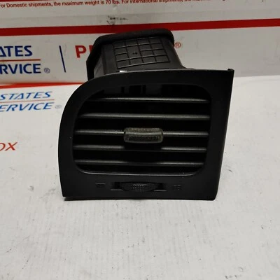 Hyundai Accent GLS 2006-2009 pasajero delantero derecho aire acondicionado calefacción ventilación rejilla OEM Foto 1 de 4