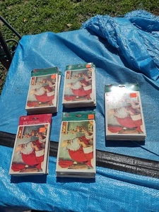 LOT OF 25 PKS CHRISTMAS POSTCARDS (15 EACH PACKUNG) TOTAL 375 POSTCARDS NIP SEALED  - Bild 1 von 3