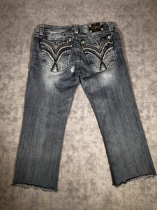 Miss Me Mid Rise Cuffed Capri Jeans Distressed Strass verziert Gr. 31 - Bild 1 von 10