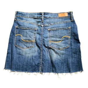 Levi Strauss Signature High Rise Jean Skirt Raw Hem Stretch Size 8 - Picture 1 of 8