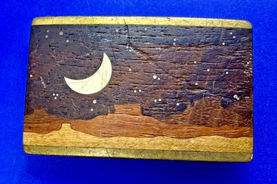 Hebilla de cinturón con incrustaciones de escena de montaña luna creciente celeste madera mixta exótica  Foto 1 de 4