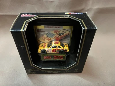 Nuevo en caja 1993 Racing Champions 1:64 Premier Edition NASCAR Diecast #4 Ernie Irvan Foto 1 de 4