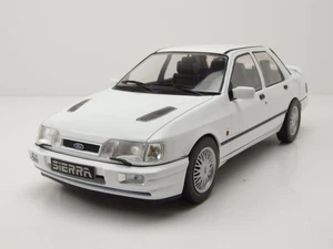 Ford Sierra Cosworth 4X4 1992 Bianco Modellino 1:18 MCG - Foto 1 di 9
