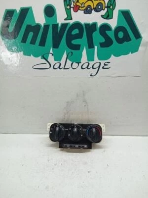 Toyota Camry 1995 unidad de control de temperatura  Foto 1 de 4