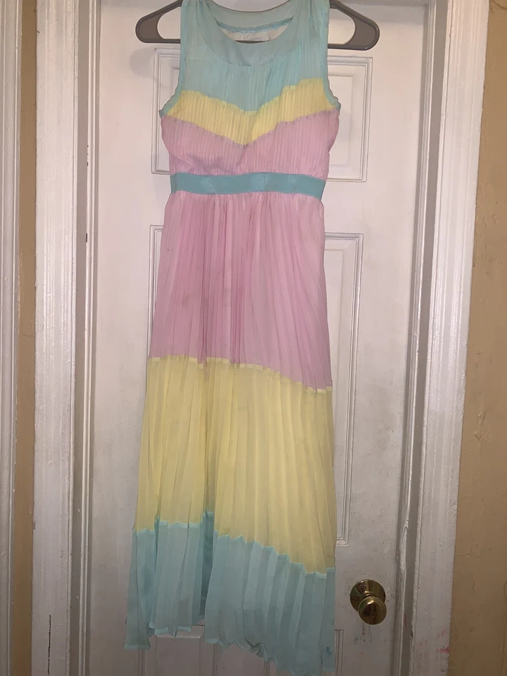 Maxi vestido placentero de primavera talla 10 para niñas Foto 1 de 4