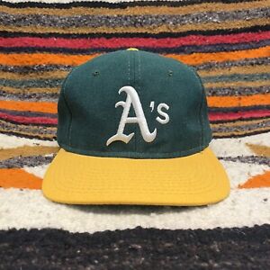 Vintage Oakland Athletics A’s Sports Specialties Plain Logo Snapback Hat Cap