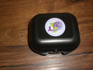 Tupperware Mini-Twin Sternzeichen Fisch Tupper neu schwarz rarität Brotdose Box - Bild 1 von 2