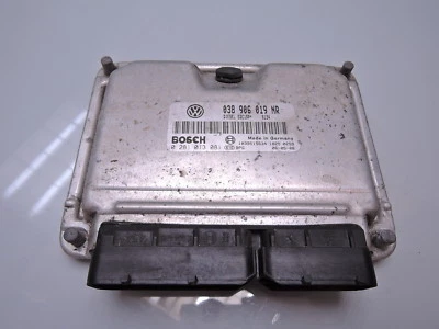 CENTRALINA MOTORE SKODA ROOMSTER 5J 1.9TDI 105CV BSW CENTRALINA 038906019NR MK35 - Immagine 1 di 2