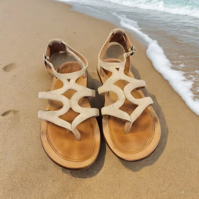GENTLE SOULS Upon A Star Beige Leather Strappy  Gladiator Flat Sandals Size 6M - Image 1 of 4