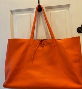 Italian made and bought in genuine leather tote bag - Picture 1 of 5