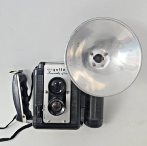 Argus Argoflex Seventy-five Camera w/ Flash Walz 28.5mm Lens - Picture 1 of 4