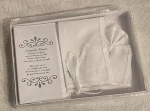 Nuevo en Caja Gorro Bendito Recuerdo Bautizo Bautismo Blanco con Cruz Gris Plata - Imagen 1 de 6