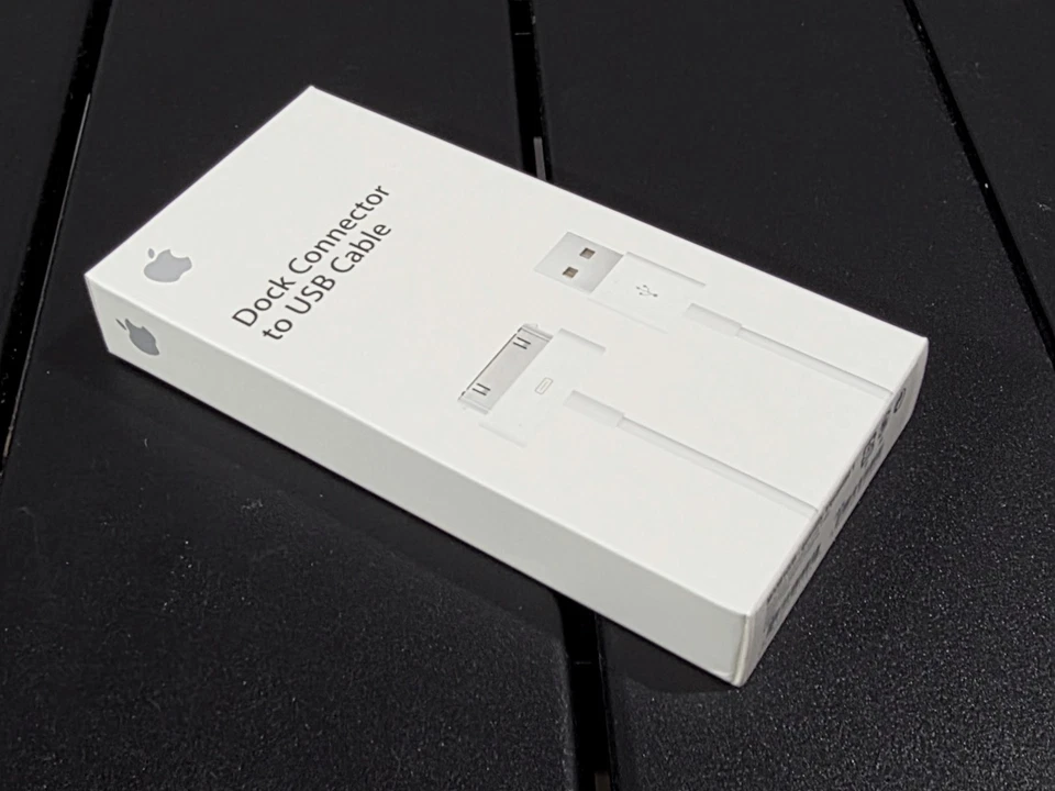 SEALED Apple Dock Connector to USB Charger MA591G/B Comp w/ iPod iPad iPhone - Image 1 of 4