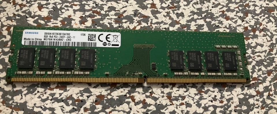 Samsung M378A1K43BB2-CRC 8GB Module DDR4 2400 19200 NON-ECC Desktop Memory RAM - Image 1 of 1