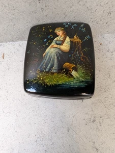 Hand-Painted Russian Lacquer Box – Maiden by the Water, Black Lacquer & Red - Picture 1 of 8