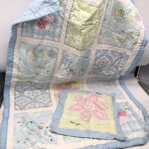 Pottery Barn Crib Quilt + Sham Patchwork Embroidered Floral Pastel Shabby Chic - Picture 1 of 10