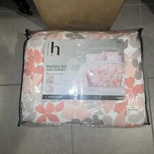 Home Expressions Coral Floral  8-Piece Comforter Set with Sheets Queen Size