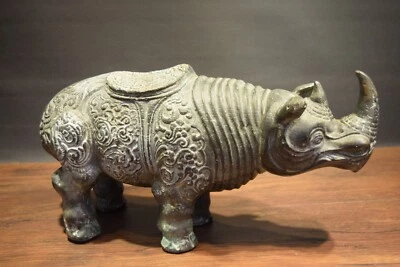 ¿Antiguo chino grande? Figura estatua de rinoceronte de bronce  Foto 1 de 4