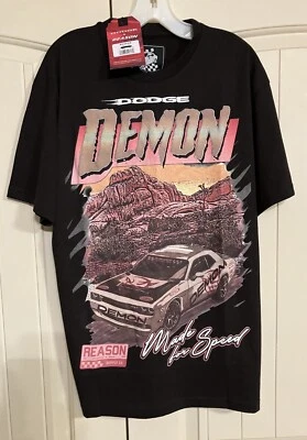 Camiseta Dodge X Reason Dodge 104 SRT Gráfica Negra Marrón Edición Limitada Colaboración Foto 1 de 4