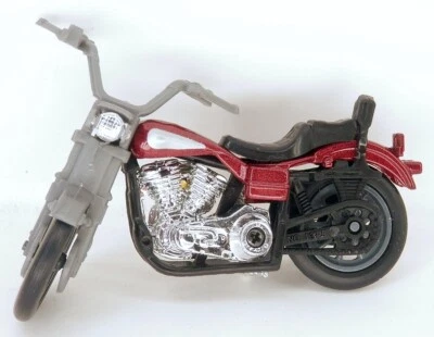 Yatming Red V-Twin Cylinder Bagger Motorcycle #1335 - About 1:26 Scale - Image 1 of 2