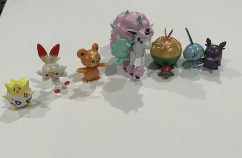 Pokémon Figure Lot Of 7- Jazwares & WTC Sobble Togepi Morpeko Scorbunny Fire Cover