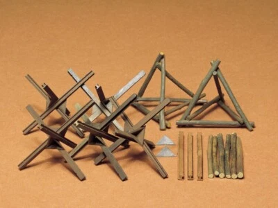 Tamiya 35027 Legno E Metallo Barricate Kit Set 1/35 Scala Plastica Kit T48P - Immagine 1 di 4