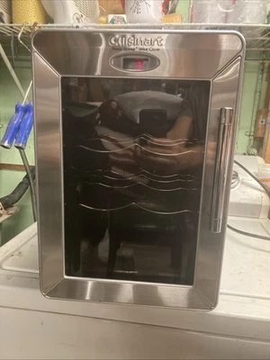 Bodega Cuisinart Private Reserve acero inoxidable 6 botellas CWC-600 probada Foto 1 de 4