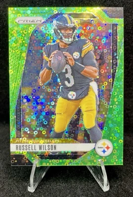 2024 Panini Prizm Russell Wilson #240 FOTL Green Disco Prizm 1/10 ACEROS Foto 1 de 2