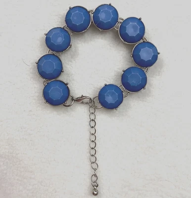 Pulsera Tenis Boho Única Piedras Preciosas Calcedonia Azul Tono Plata. Garra de langosta Foto 1 de 4