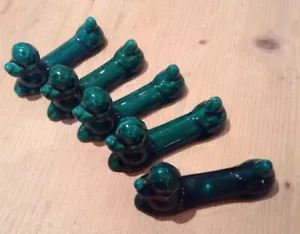 5 VINTAGE FRENCH POODLE CERAMIC DOG CUTLERY CHOPSTICK RESTS GREEN REST DINE EAT - Picture 1 of 12